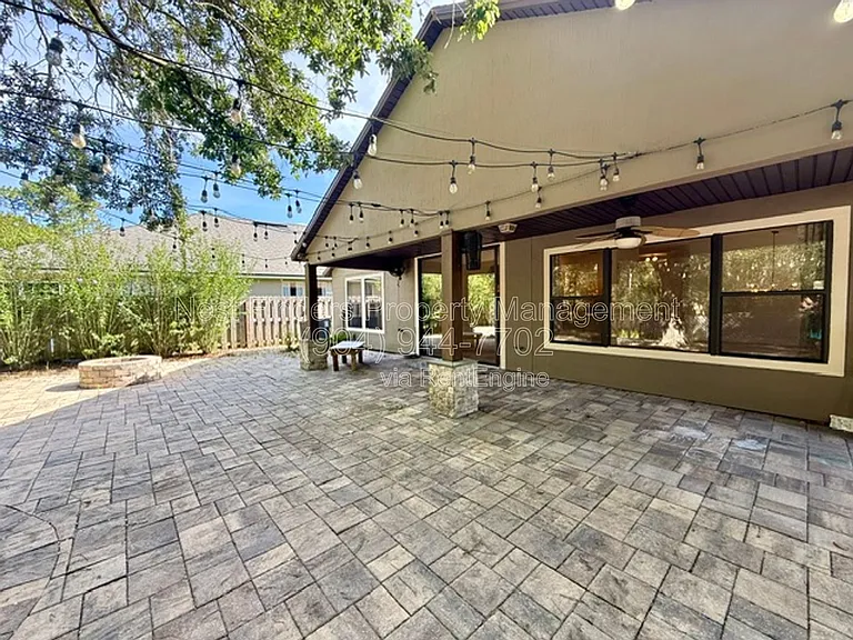 13658 Kayak Ct — Photo 28