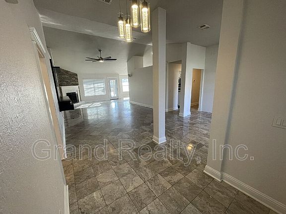 3rd image of 1135 Old Nursery Way