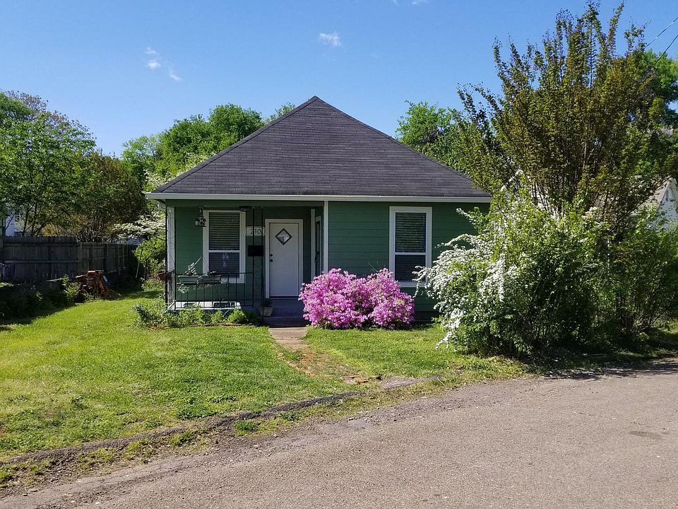 1st image of 210 Hawthorne Ave