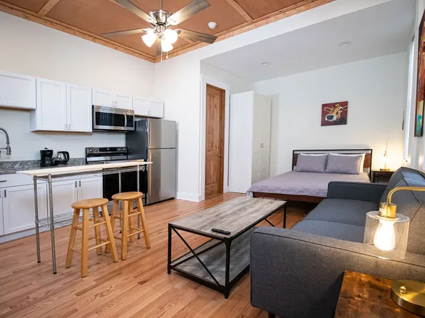 620 N Limestone St #8, Lexington, KY 40508