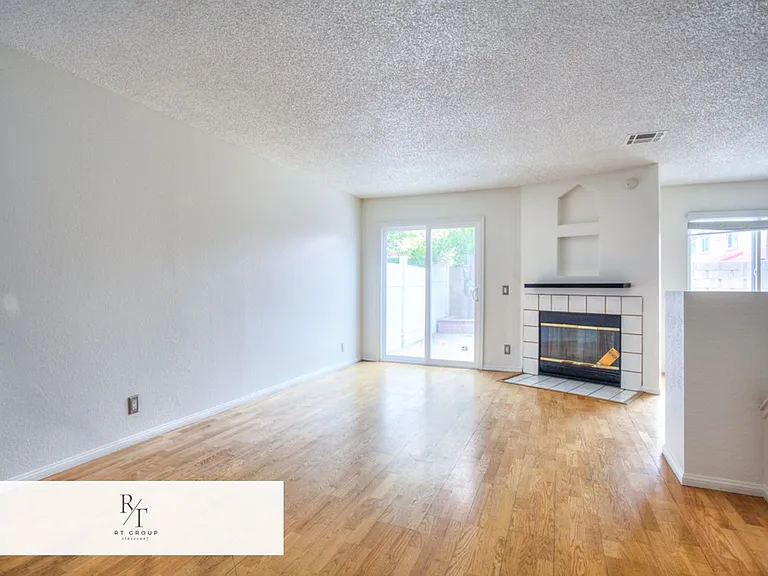 13006 Parkview Dr — Photo 2