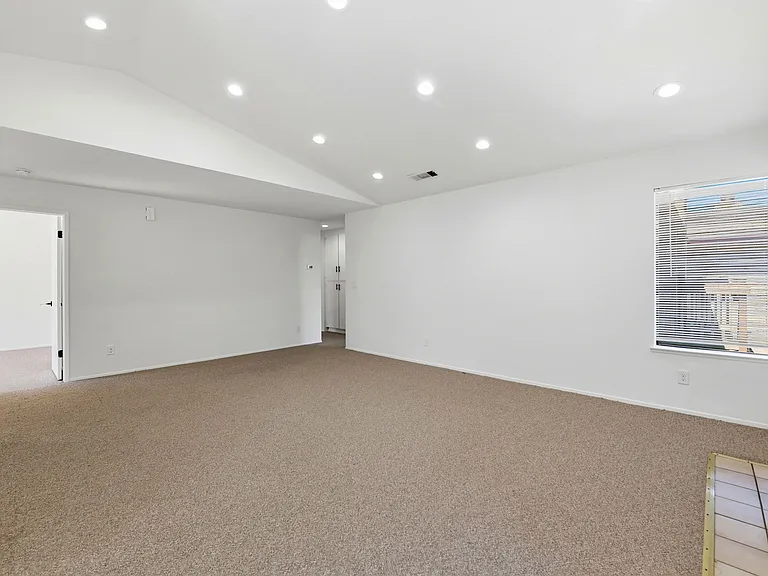 935 Cherry Glen Cir #219 — Photo 23