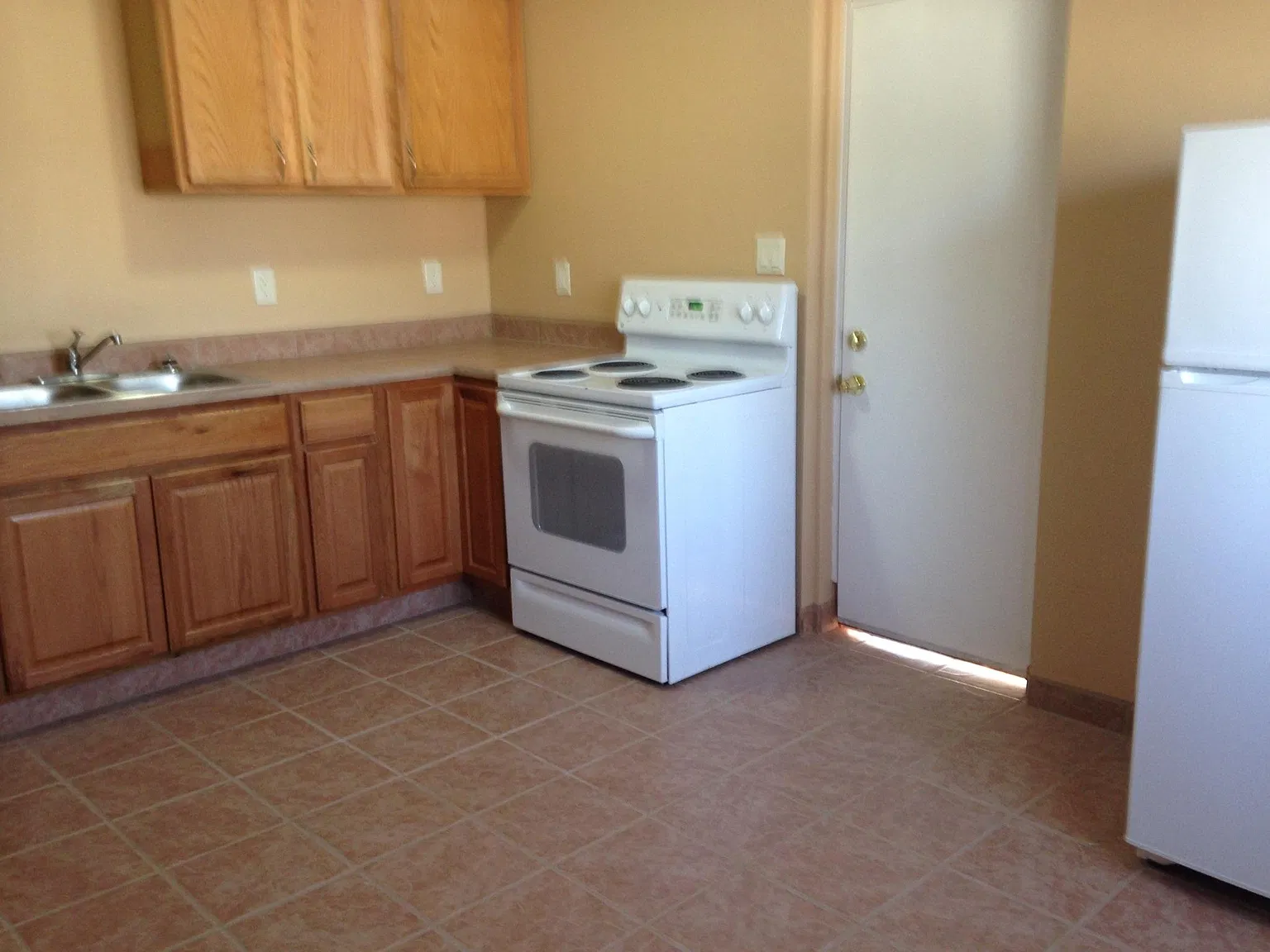 1 bed, $850 — Photo 1