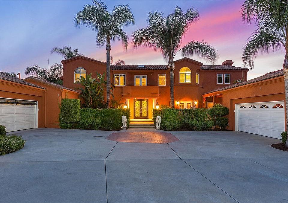 1st image of 2852 Kellogg Ave