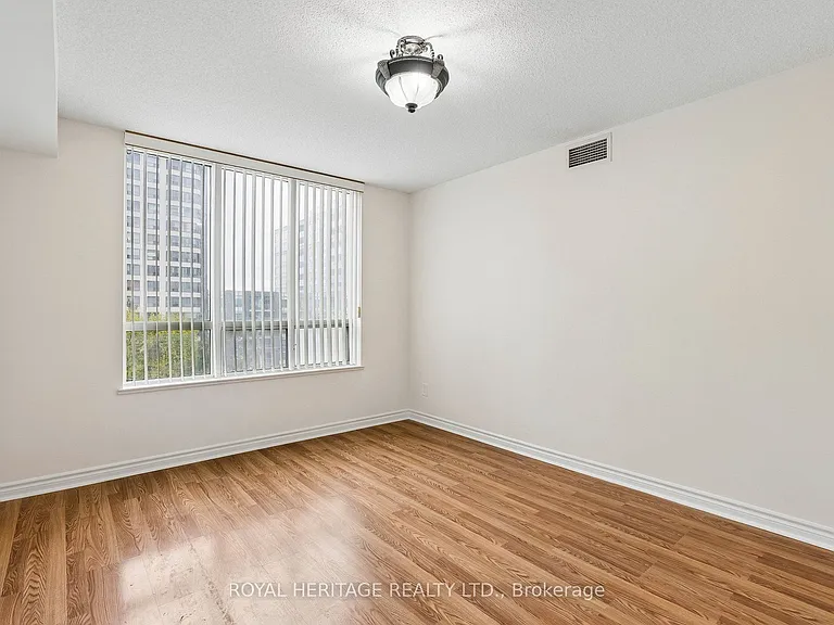 5039 Finch Ave E #703 — Photo 11