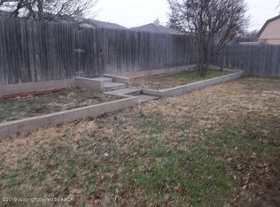128 Avalon St, Borger, TX 79007