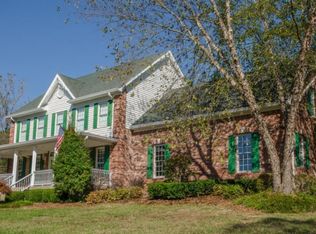 14101 Mary Jane Dr, Louisville, KY 40272