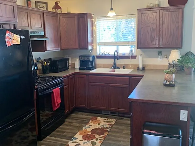 1531 E Crossing Ave — Photo 4