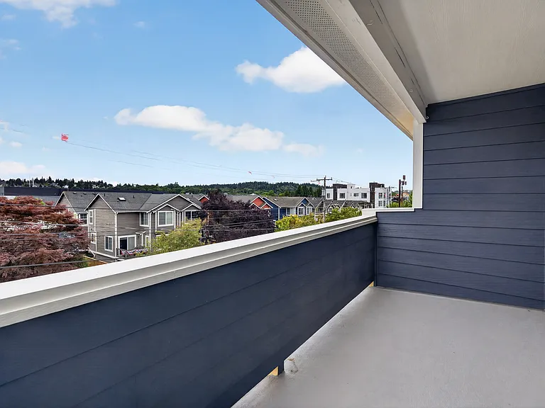 2616 NW 56th St #301 — Photo 2