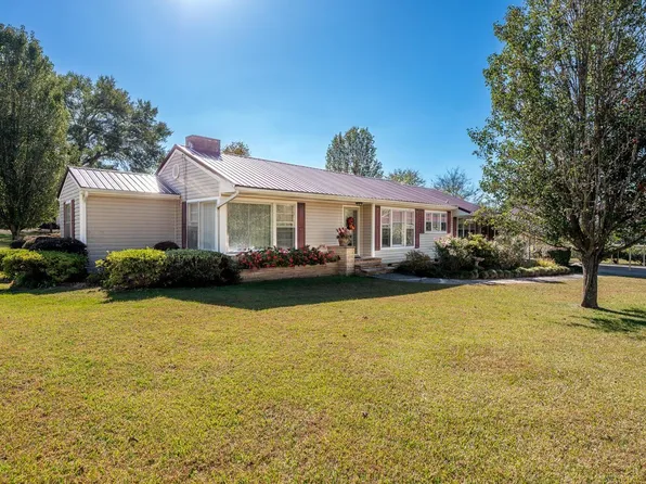 101 Johnson St, La Fayette, GA 30728