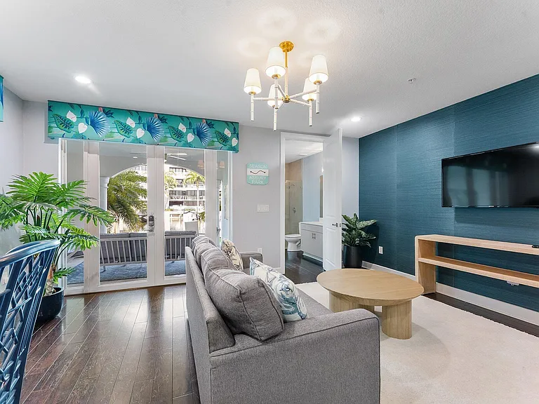 57 Isle Of Venice Dr #57 — Photo 14