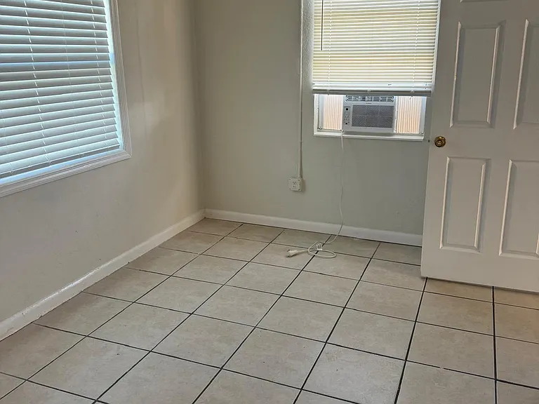 518 N 6th St — Photo 3