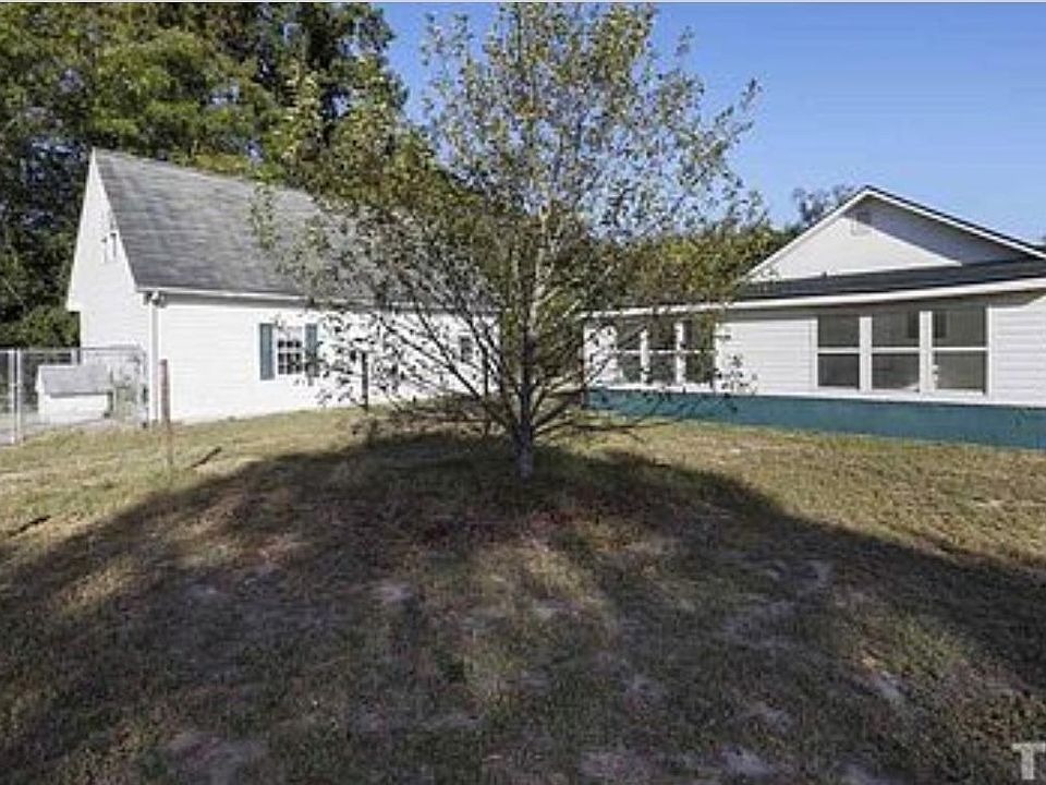 2nd image of 10784 Dunn Rd