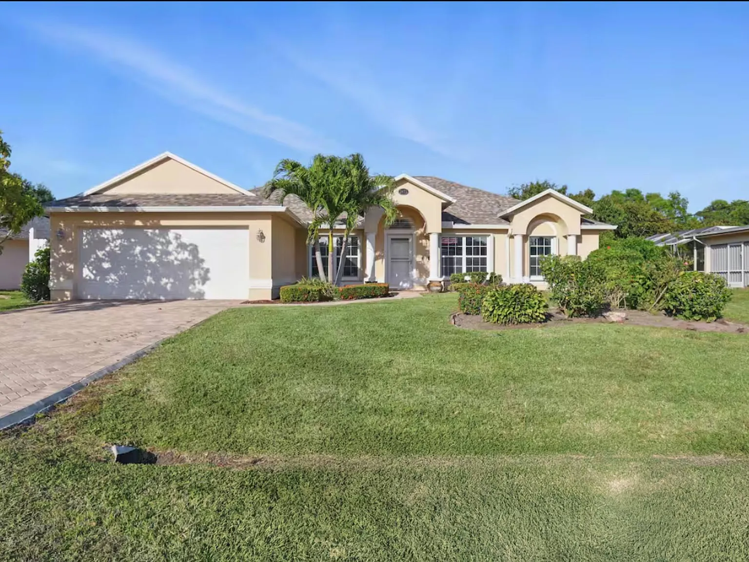 SE Sidonia St, Port Saint Lucie — Photo 3