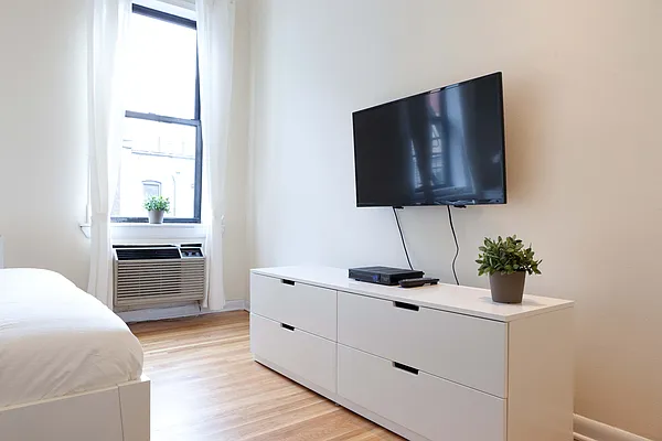 Rented by Big Apple Living | media 5