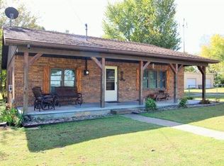 18687 New Hope Rd, Spiro, OK 74959