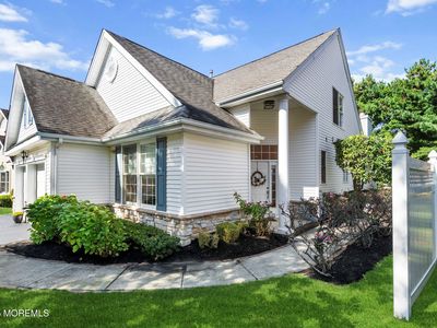 16 Chesapeake Drive, Holmdel, NJ, 07733