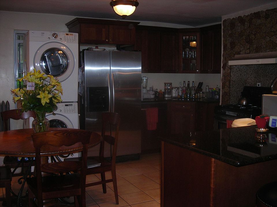 1st image of 238 Mac Donough St