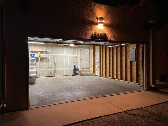 2 car garage attached