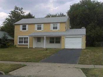 2nd image of 47 Pond Ln