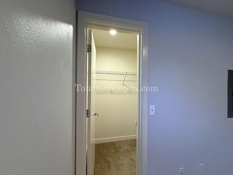 424 NE Jessup St #11 — Photo 29