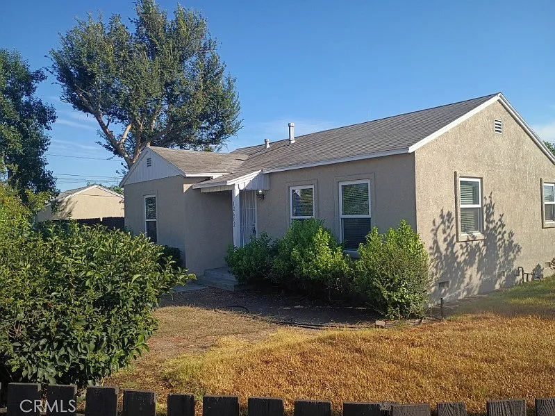 2 bed, 784 sqft, $3,100 — Photo 3