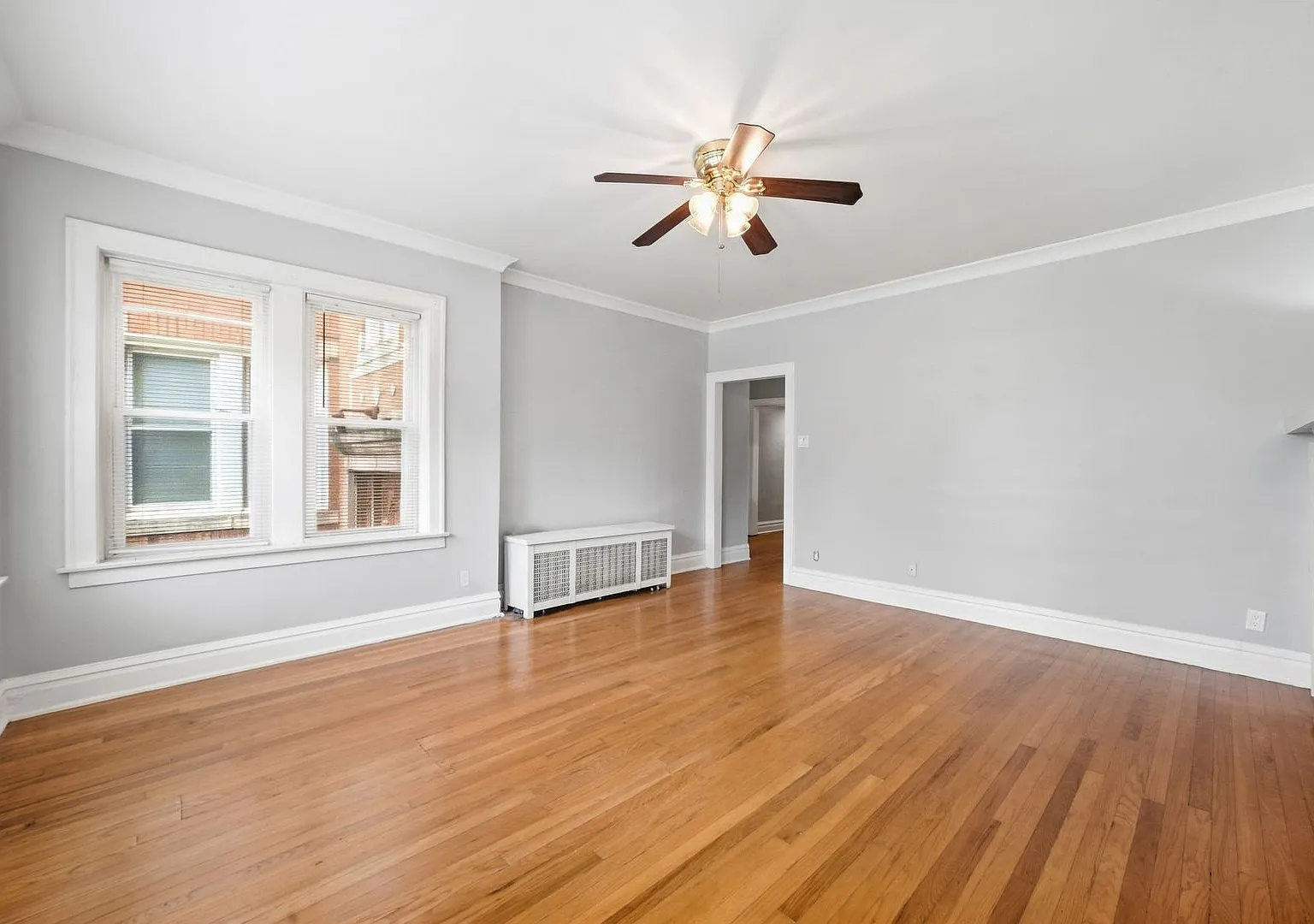 3 bed, 1400 sqft, $1,450 — Photo 4