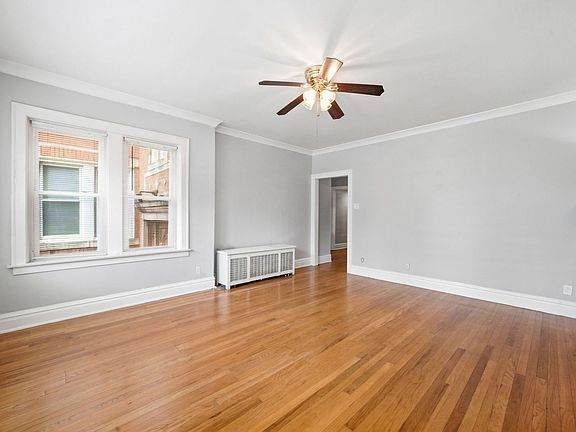 4th image of 6945 S Calumet Ave #1S