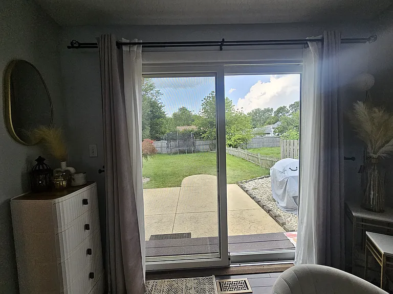 3136 Delburn Ave — Photo 14