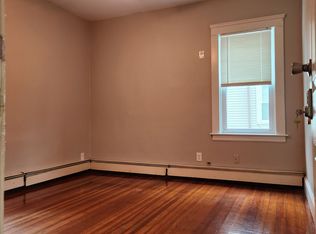 12 Huxley Ave #1, Providence, RI 02908