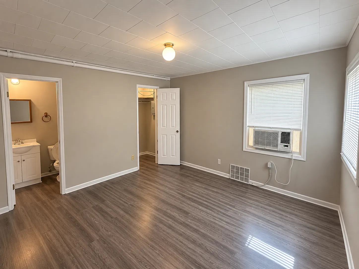 1 bed, 650 sqft, $750 — Photo 1