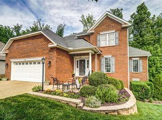 1633 Centerville Parke Ln, Manakin Sabot, VA 23103