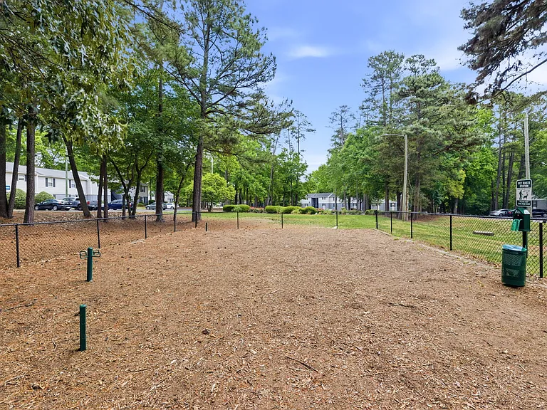North Oaks Landing — Photo 19
