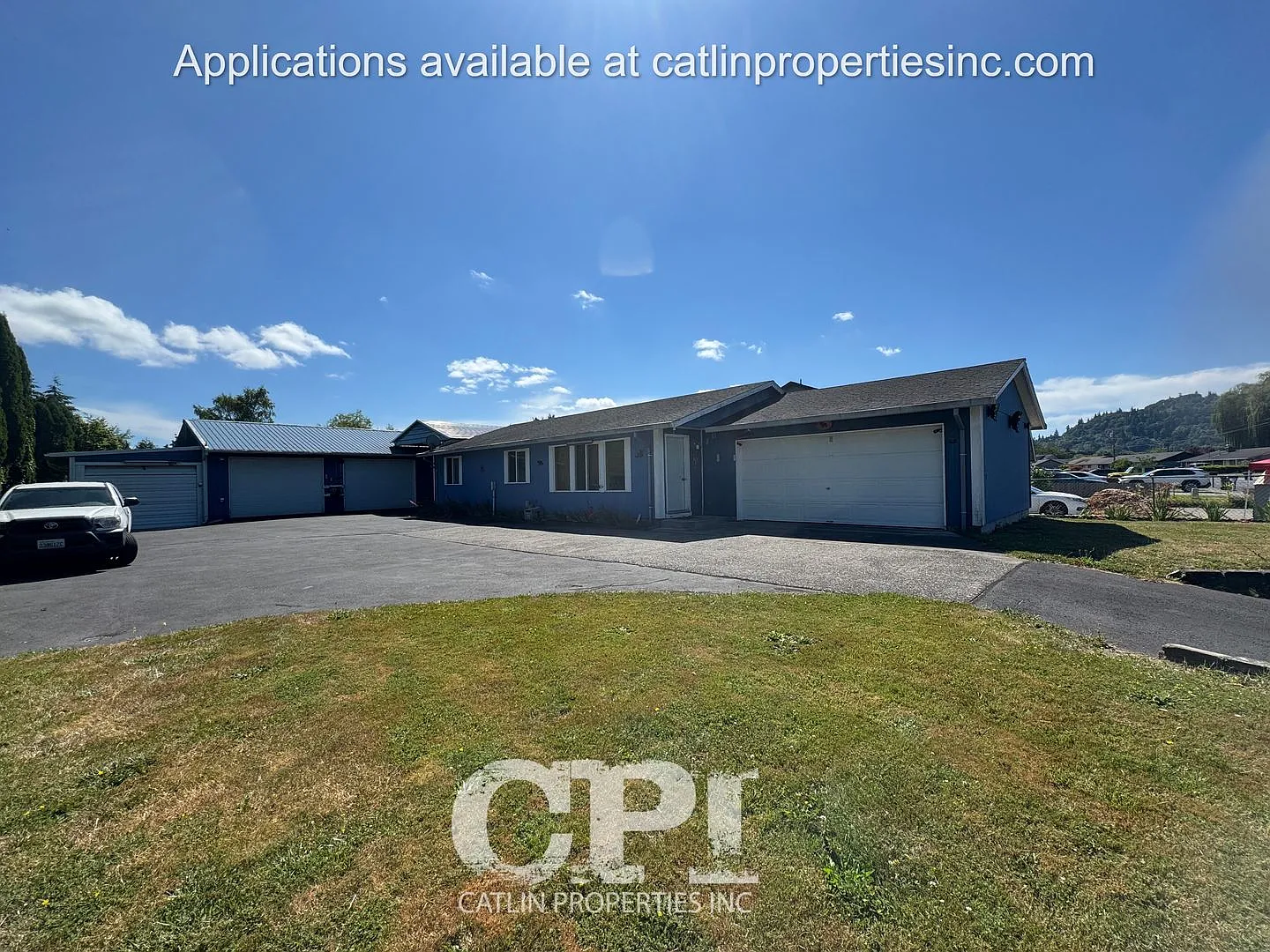 4638 Olympia Way - Longview, WA 98632 — Photo 2