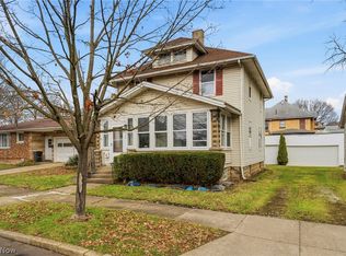 216 Parkview St NE, Massillon, OH 44646