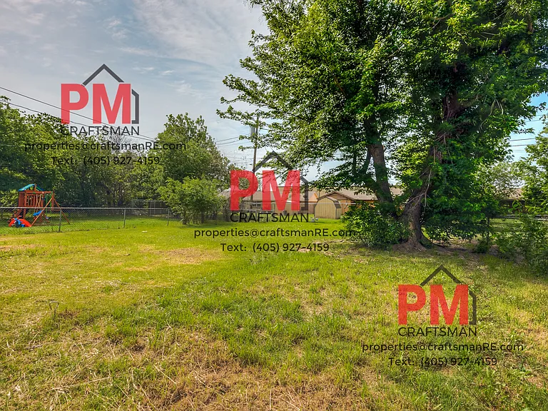 132 NW 80th St — Photo 8