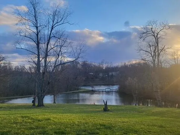 8106 Camp Ernst Rd, Burlington, KY 41005