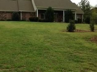 129 Pineview Cir, Flora, MS 39071