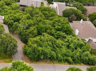 900 Crowley Rd, Arlington, TX 76012