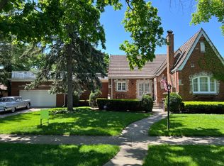 1504 S Crescent Ave, Park Ridge, IL 60068