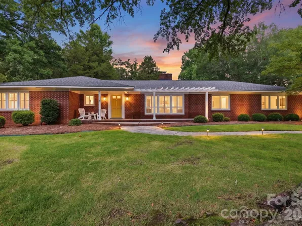615 Rutledge Ave, Rock Hill, SC 29732