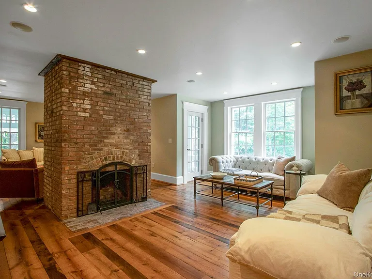 314 Haverstraw Rd — Photo 7