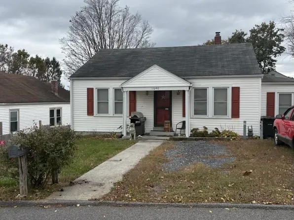 1640 Buick St, Staunton, VA 24401