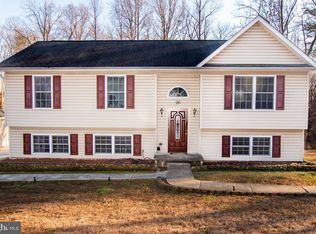 26 Lovelace Ln, Stafford, VA 22554