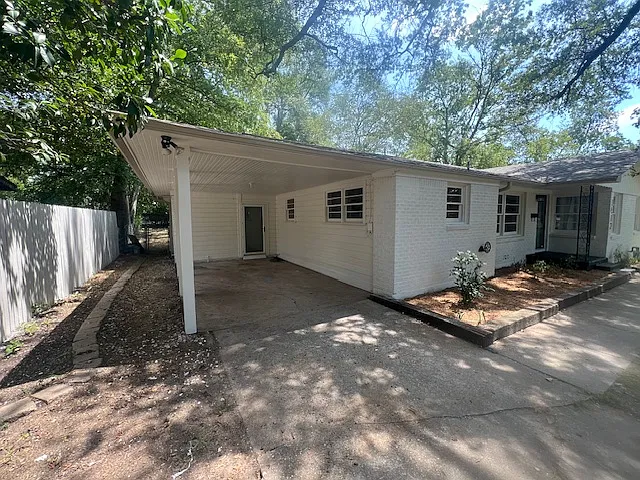 Carport
