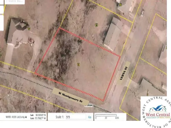 Verna St, Clinton, MO 64735