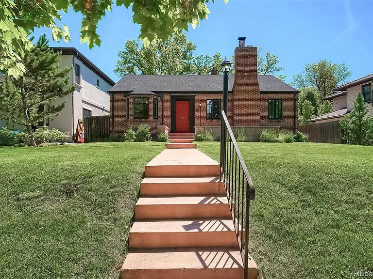 2232 S Clayton St — Photo 2