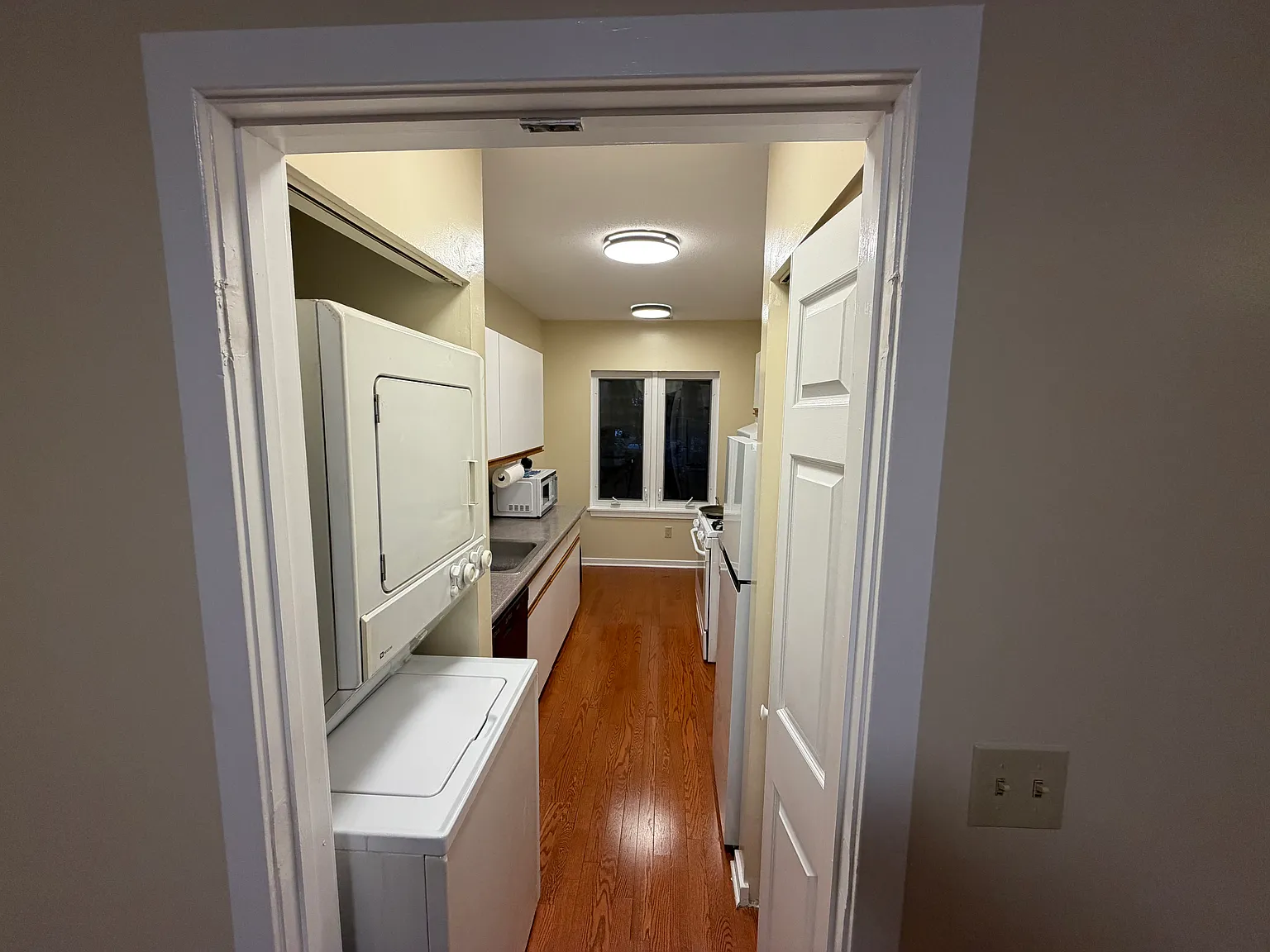 2 bed, 1267 sqft, $1,500 — Photo 4