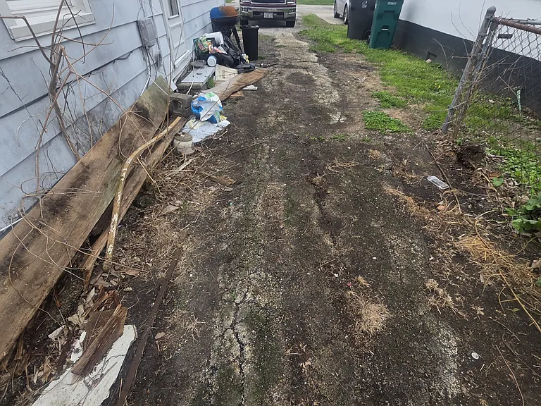 1828 W Leafland Ave — Photo 28
