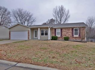 206 W Sunny Hill Blvd, Saint Peters, MO 63376